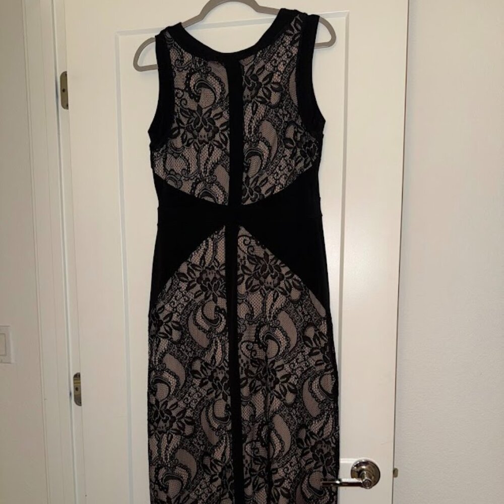 Petite Black Lace Midi Dress – Size Large